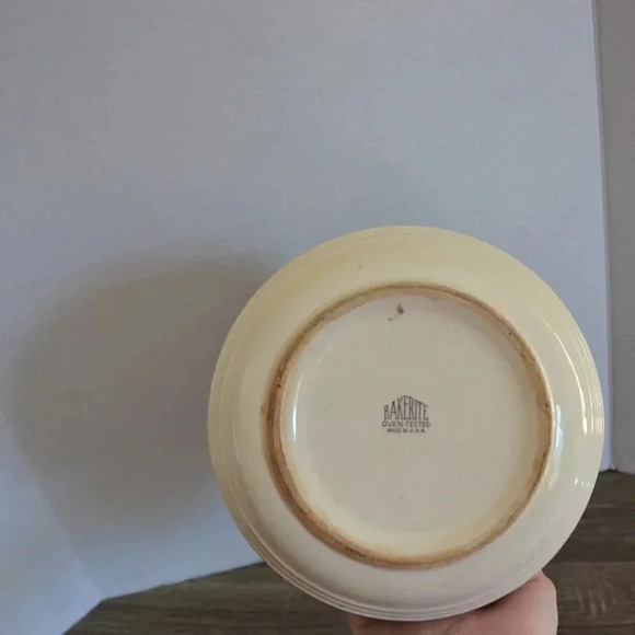 Vtg  Bakerite Bowl - Picture 6 of 7